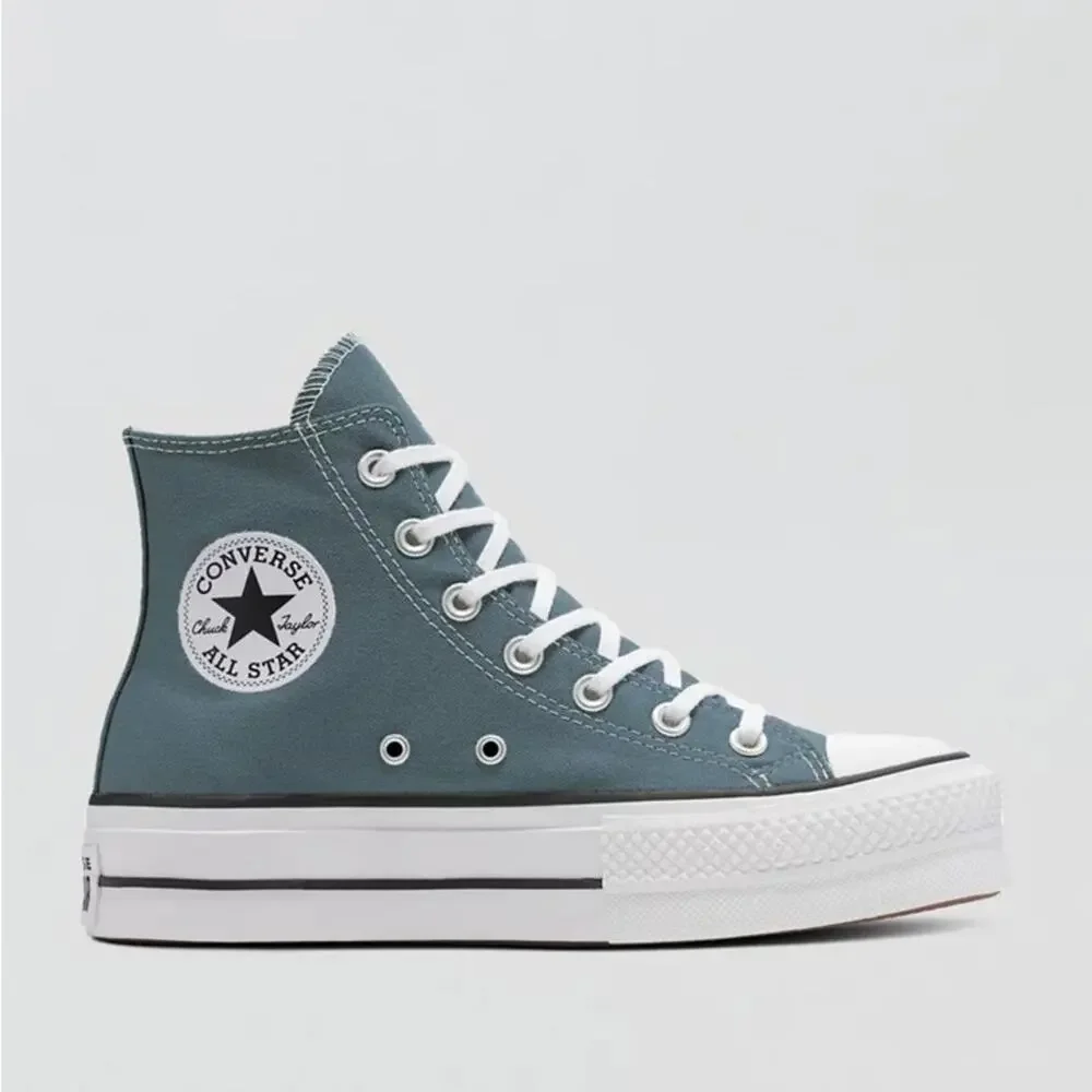 Converse Chuck Taylor All Star Sneaker Size 13
